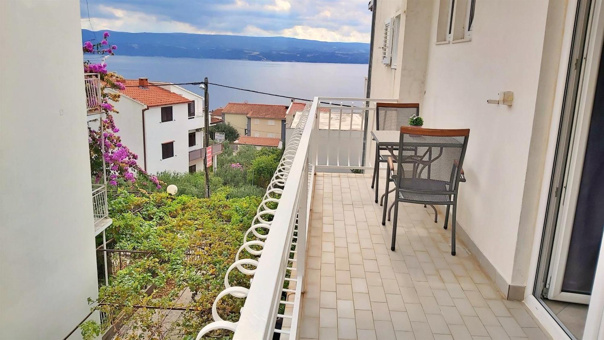 Apartments Nemira Омиш Номер фото