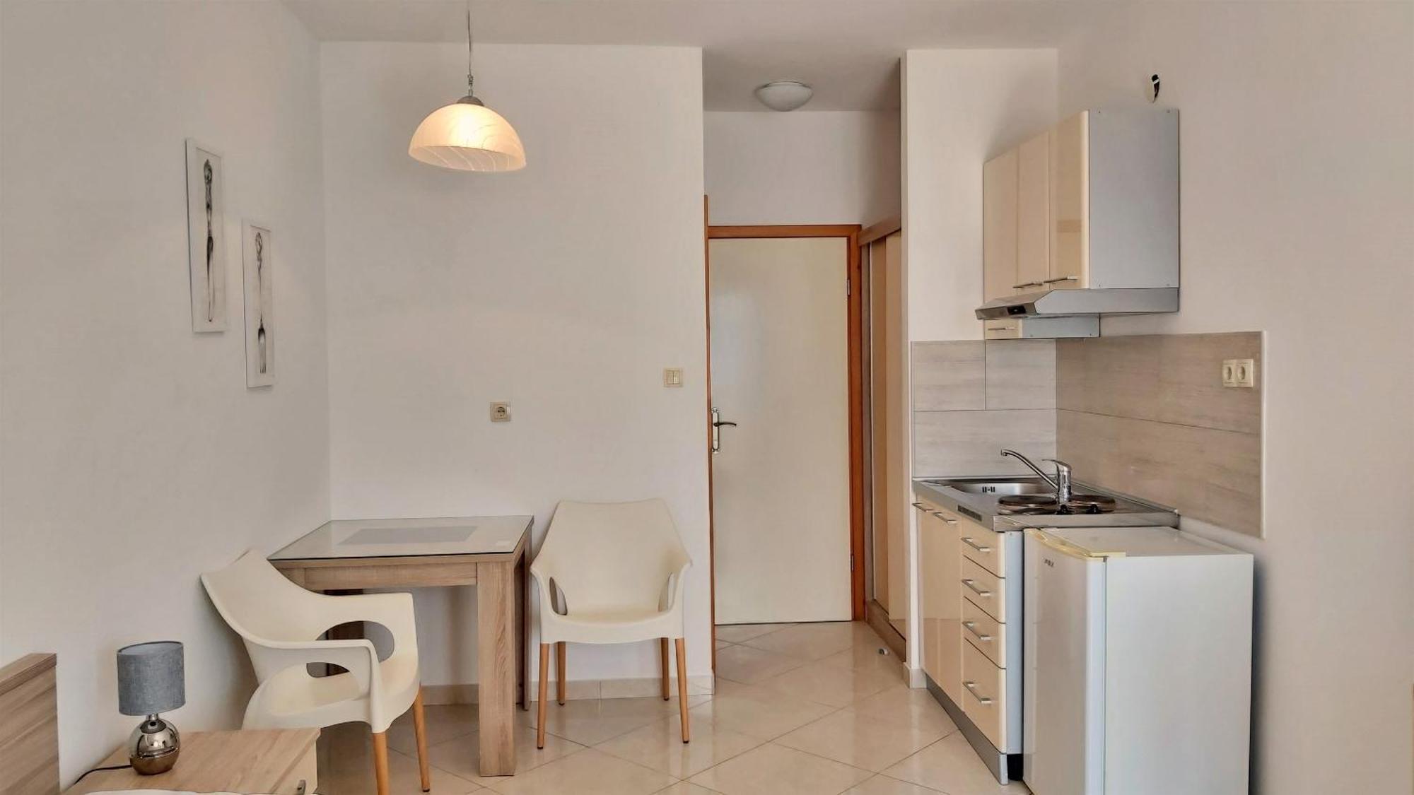 Apartments Nemira Омиш Номер фото