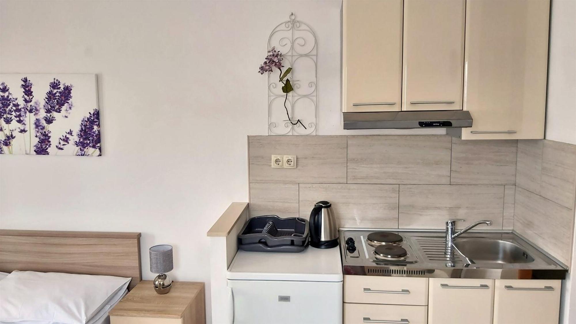 Apartments Nemira Омиш Номер фото