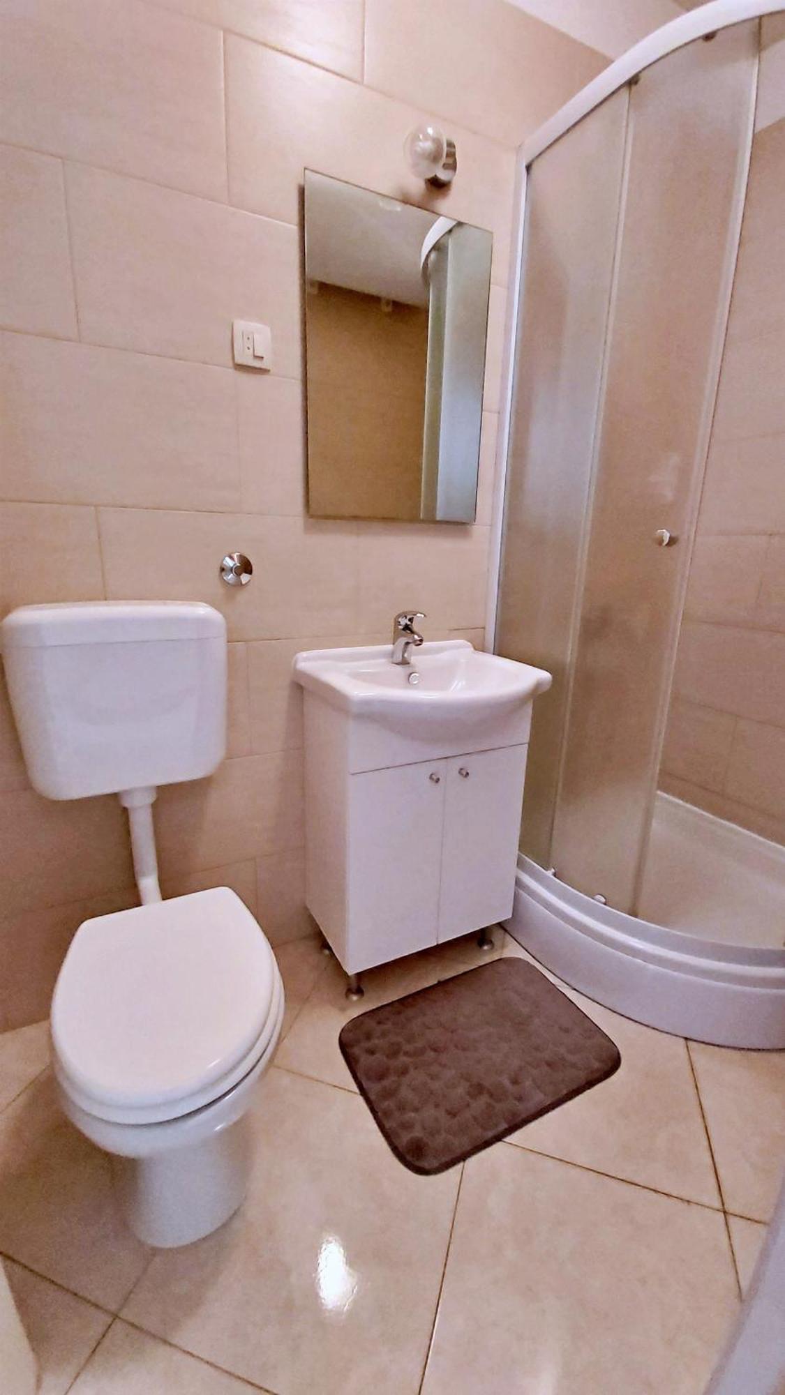 Apartments Nemira Омиш Номер фото