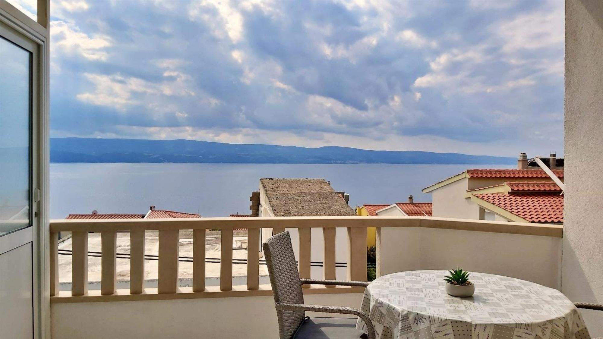 Apartments Nemira Омиш Номер фото